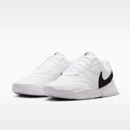 NikeCourt Lite 4 Tennisschuh für Hartplätze (Damen) – Weiß/Summit White/Schwarz