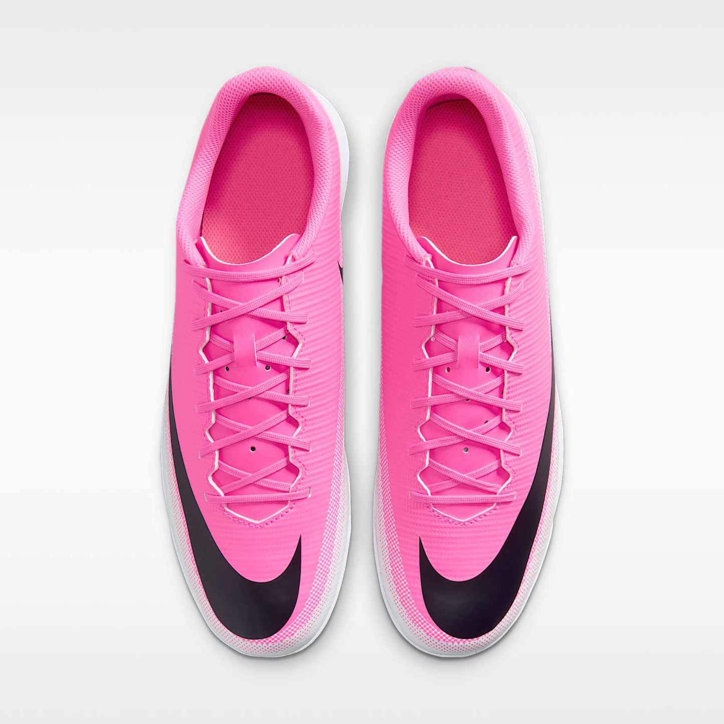 Nike Mercurial Vapor 17 Club Low-Top-Fußballschuh für Turf – Multi-Color/Schwarz