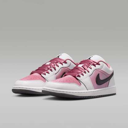 Air Jordan 1 Low SE Damenschuh – Weiß/Schwarz/Desert Berry