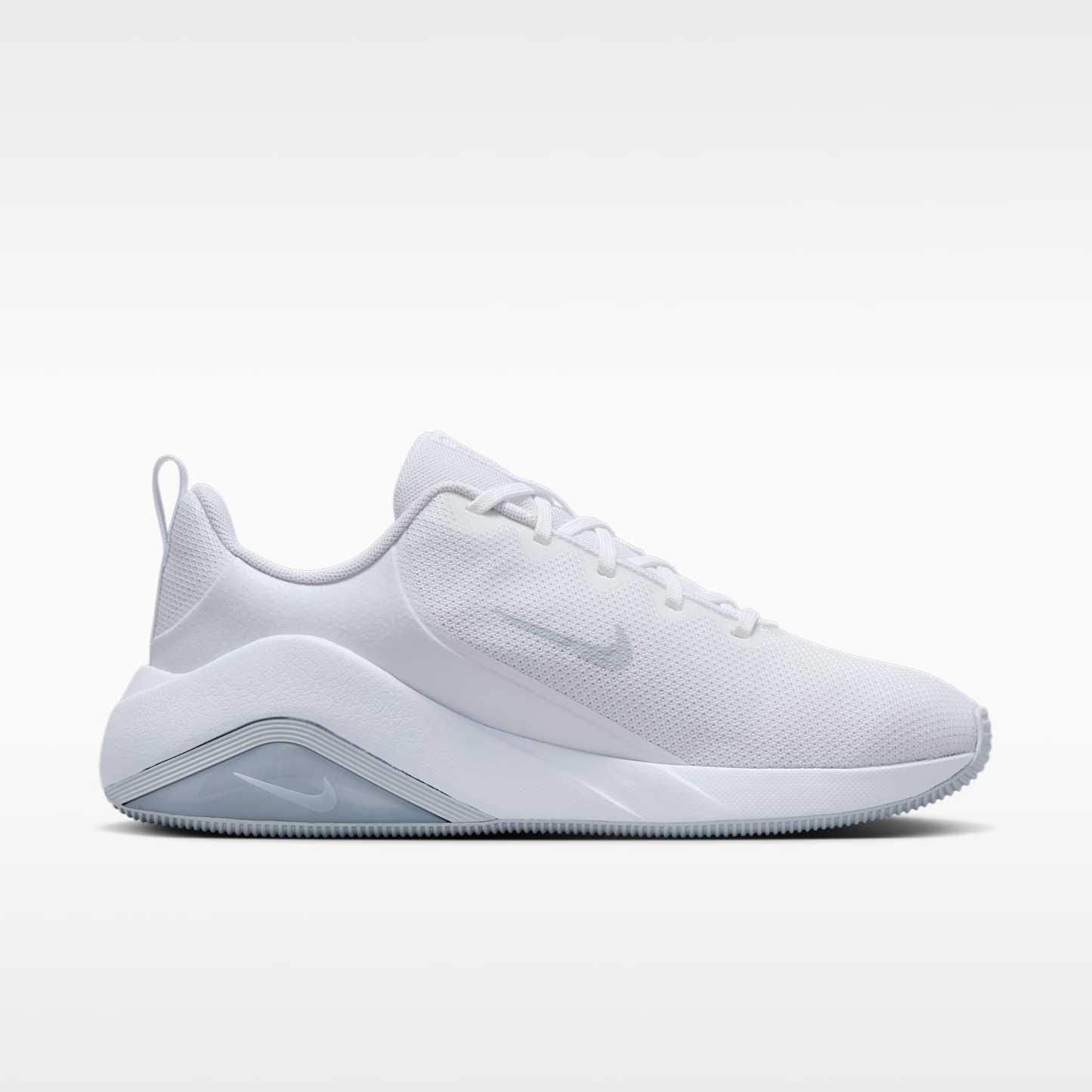 Nike Bella 7 Workout-Schuh (Damen) – Weiß/Weiß/Pure Platinum