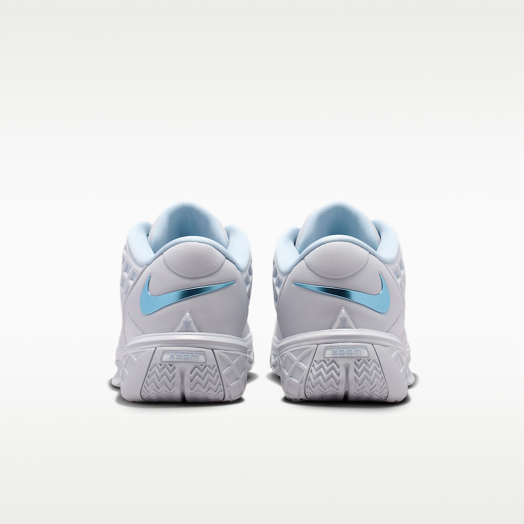 Kobe III Low Protro Herren-Basketballschuh – Pure Platinum/Armory Blue