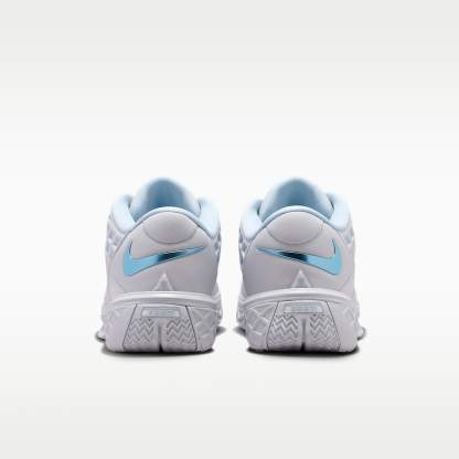Kobe III Low Protro Herren-Basketballschuh – Pure Platinum/Armory Blue