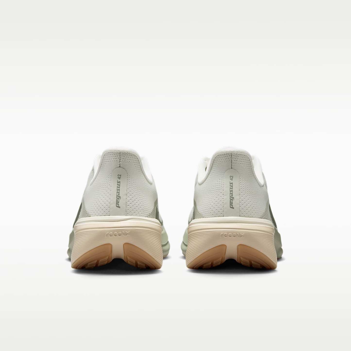 Nike Pegasus 42 Straßenlaufschuh (Herren) – Spruce Aura/Pale Ivory/Sanddrift/Jade Horizon