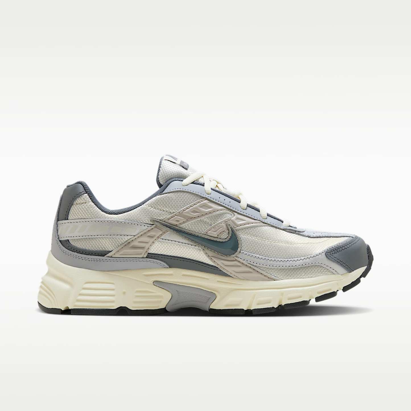 Nike Initiator Herren-Laufschuh – Light Bone/Coconut Milk/Metallic Silver/Smoke Grey