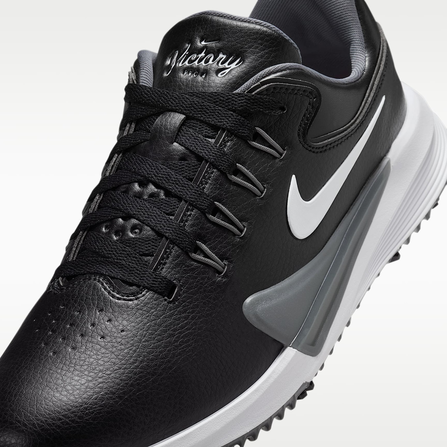 Nike Victory Pro 4 Golfschuh – Schwarz/Iron Grey/Weiß