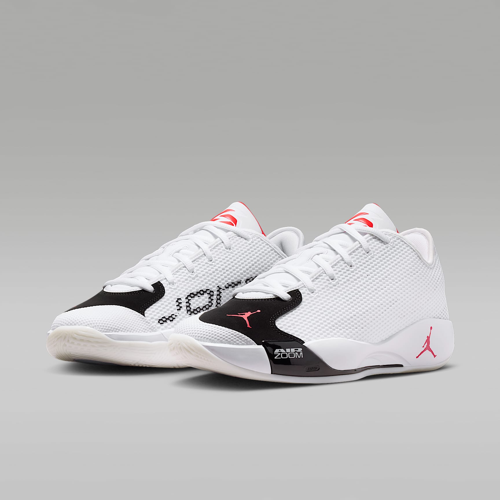 Luka 77 Basketballschuh – Weiß/Schwarz/Sail/Bright Crimson