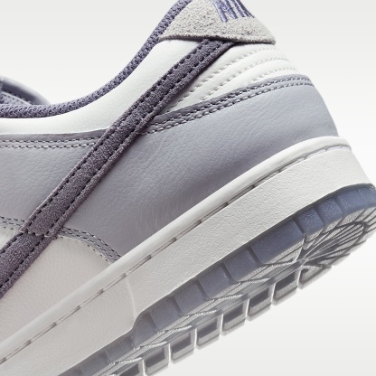 Nike Dunk Low Retro SE Herrenschuh – Weiß/Platinum Tint/Pure Platinum/Light Carbon