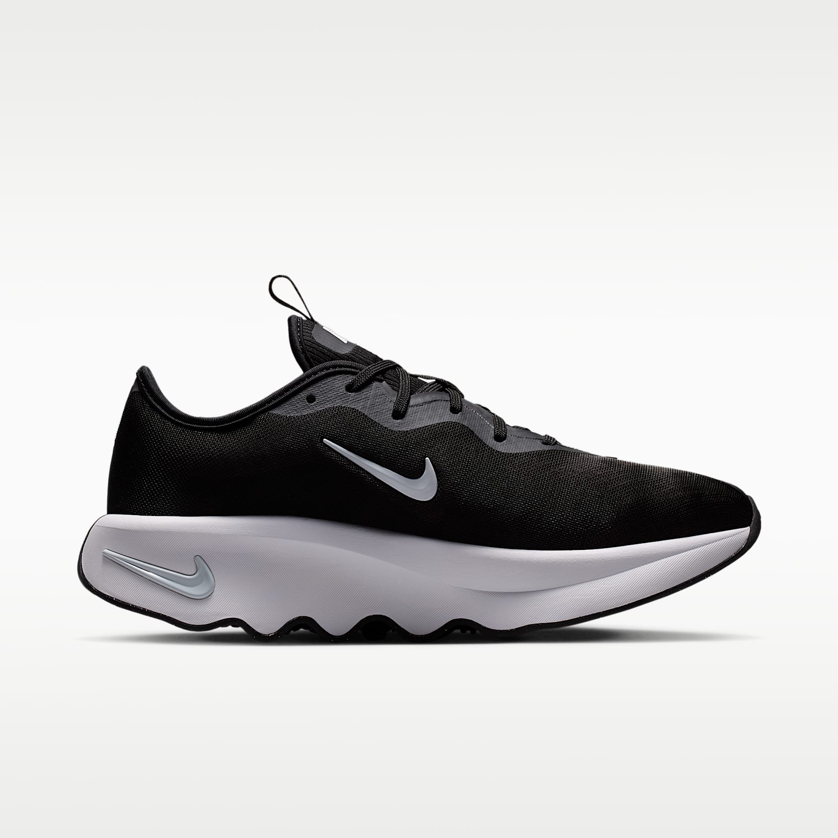 Nike Motiva 2 Walking-Schuhe (Damen) – Schwarz/Pure Platinum/Weiß