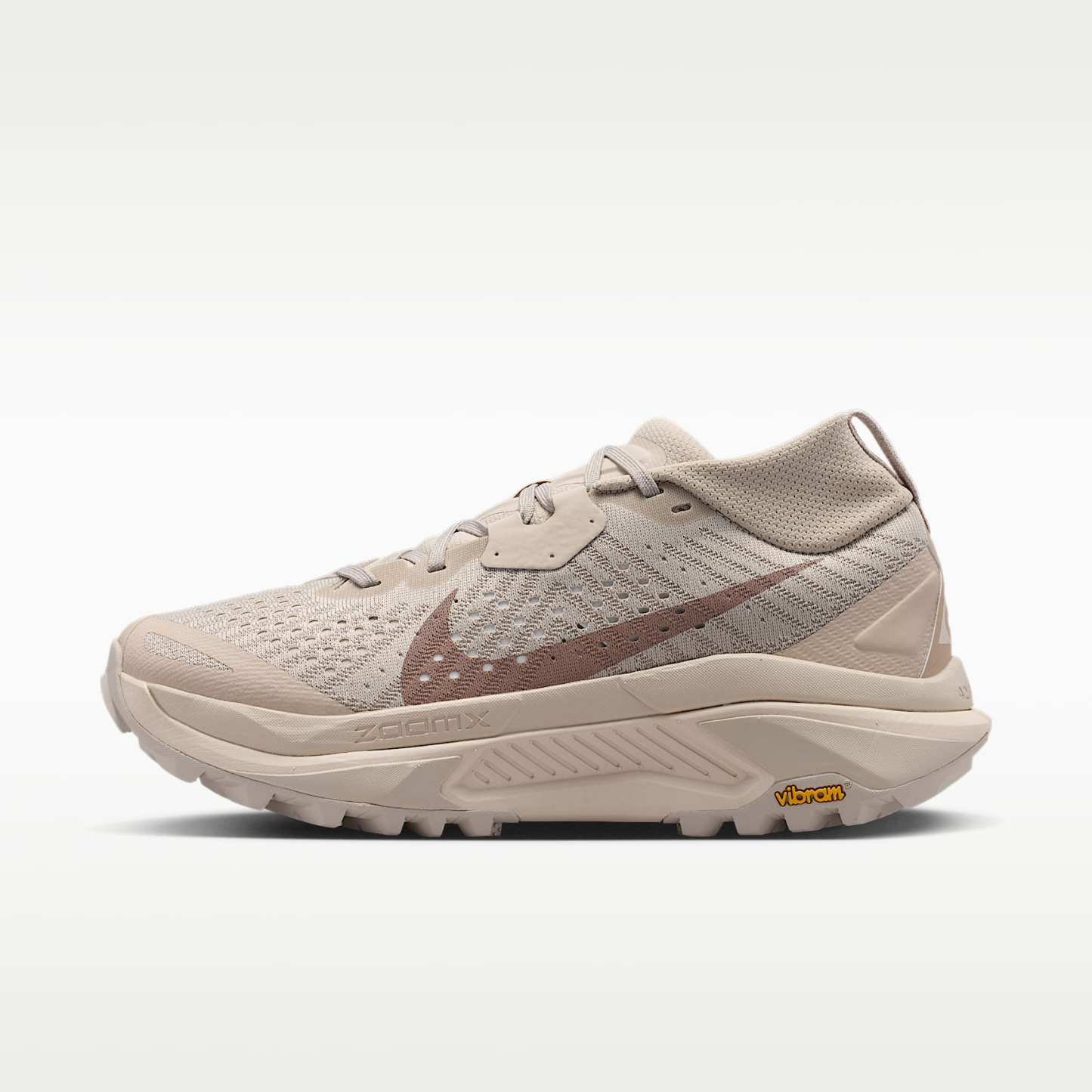 ACG Zegama Trail Traillaufschuh (Damen) – Cream II/Safety Orange/Light Orewood Brown