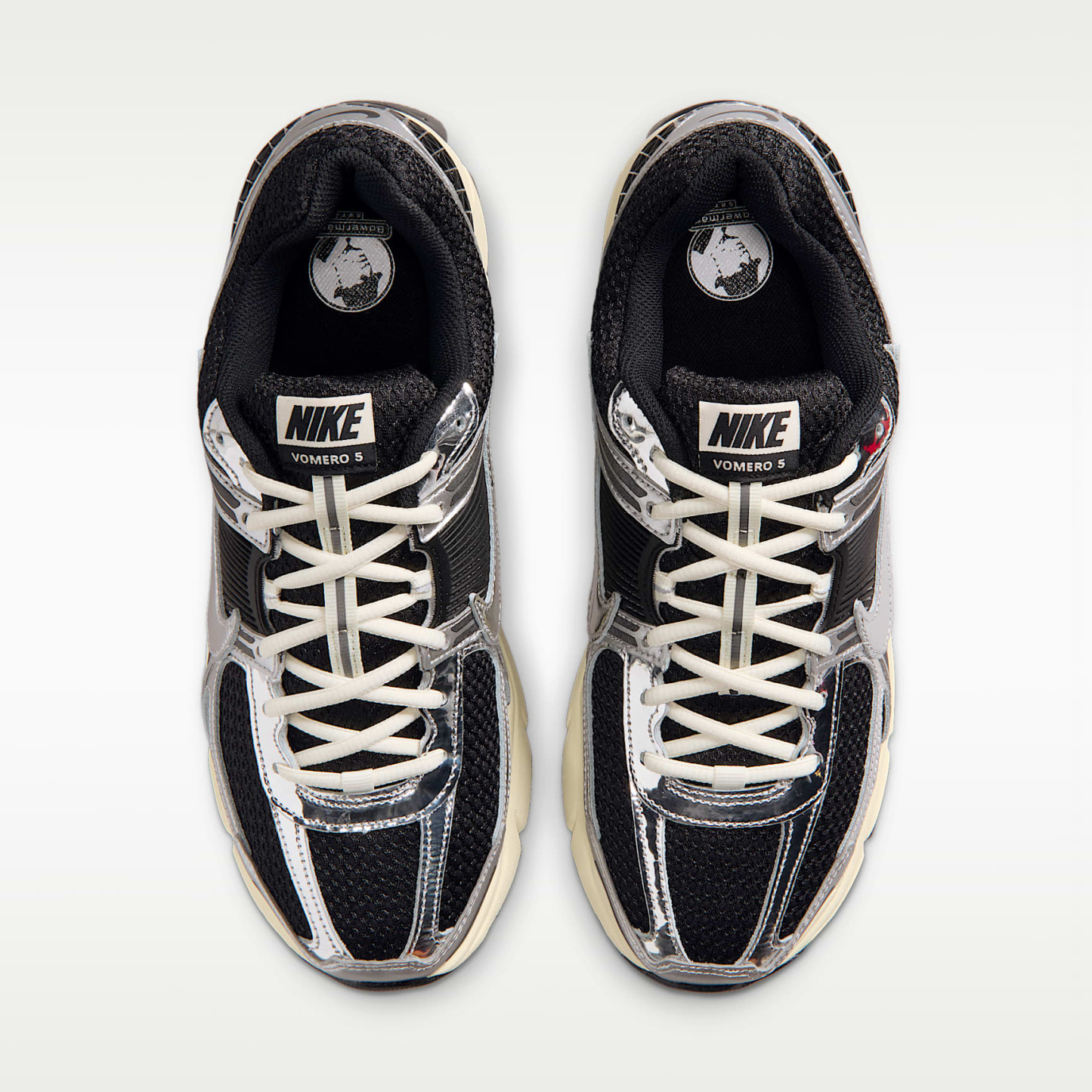 Nike Zoom Vomero 5 Schuh (Herren) – Schwarz/Metallic Silver/Coconut Milk/Chrome