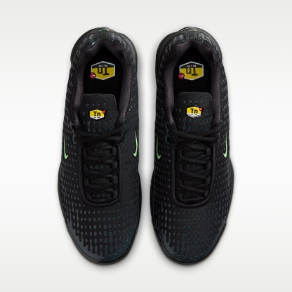 Nike Air Max Plus VII Schuh (Herren) – Schwarz/Dark Smoke Grey/Metallic Pewter/Illusion Green