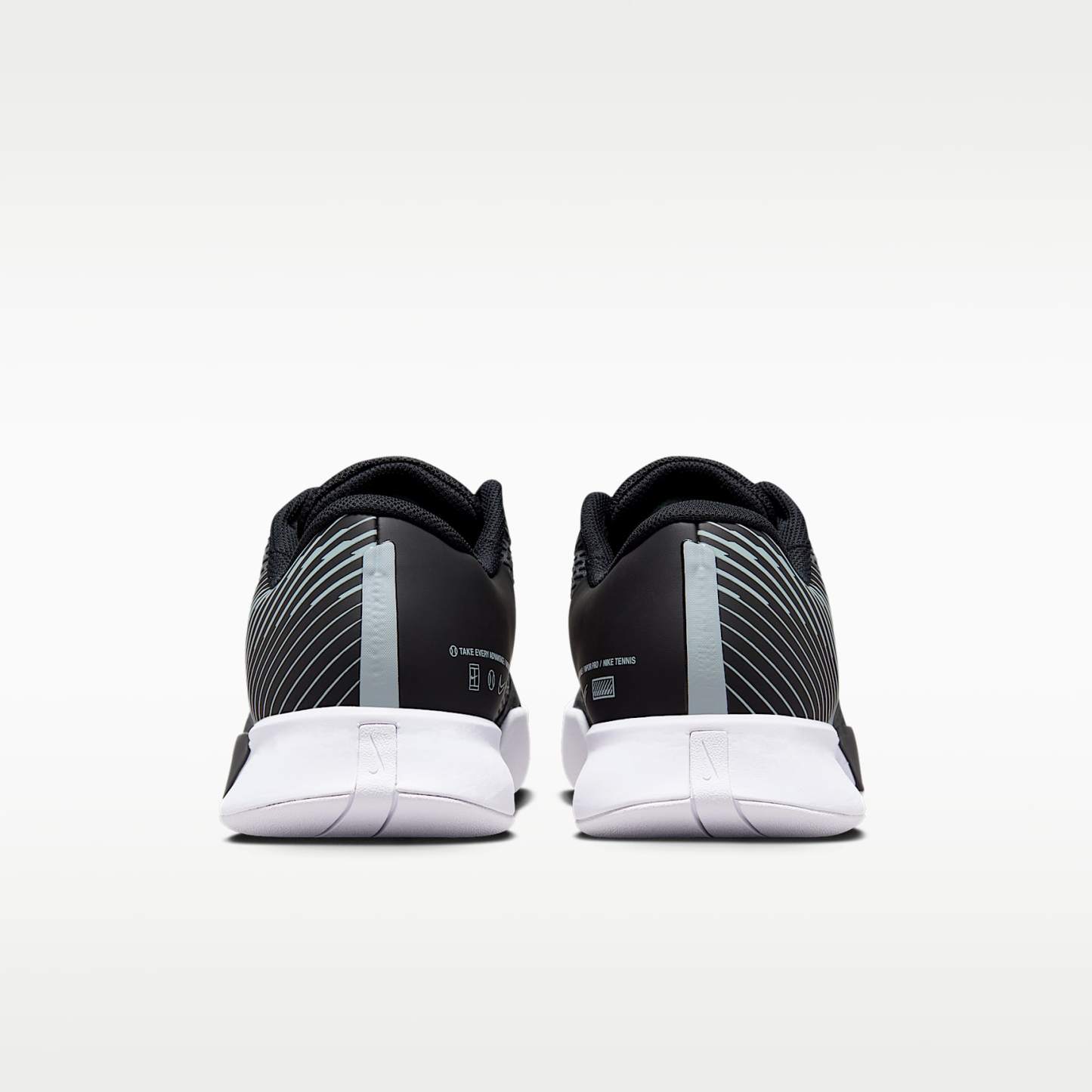 NikeCourt Air Zoom Vapor Pro 2 Herren-Tennisschuh für Teppichplätze – Schwarz/Weiß