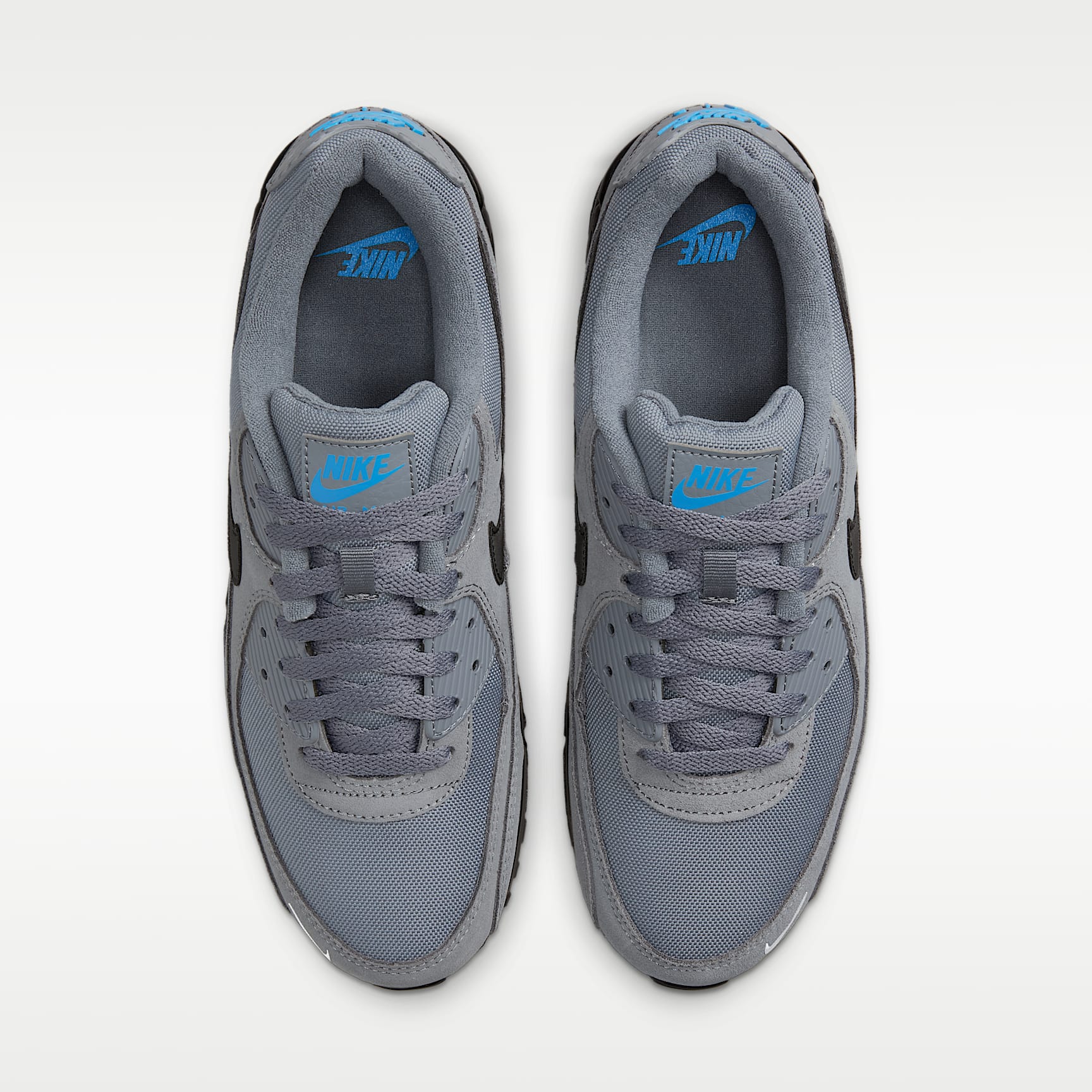 Nike Air Max 90 Herrenschuh – Smoke Grey/Light Photo Blue/Metallic Silver/Schwarz