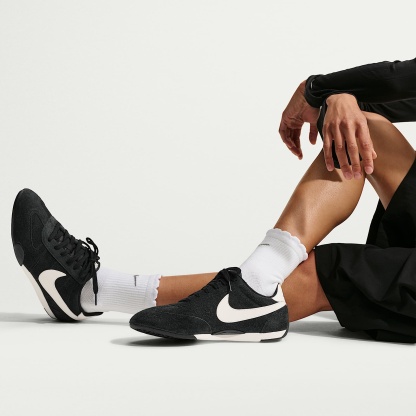 Nike Sprint Sister Schuh (Damen) – Schwarz/Sail