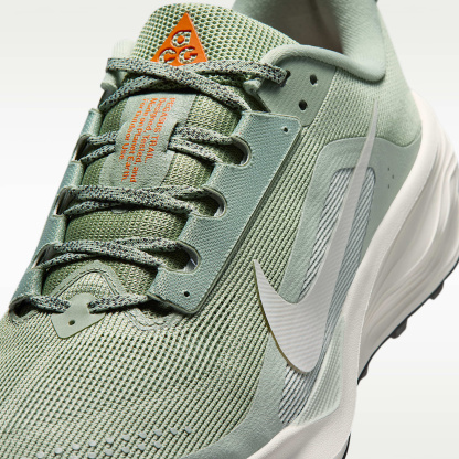 Nike ACG Pegasus Trail Traillaufschuh (Herren) – Jade Horizon/Light Silver/Safety Orange/Phantom