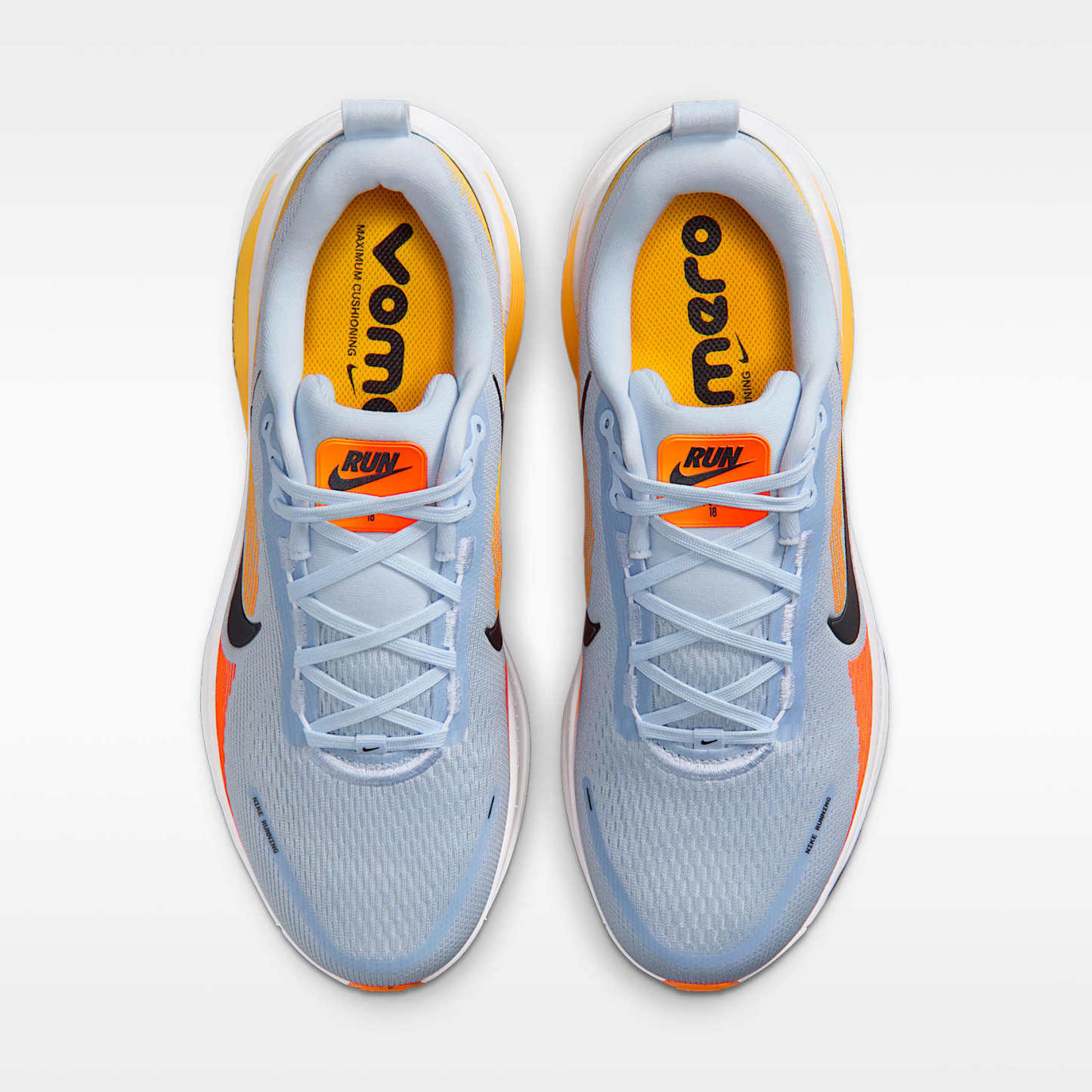 Nike Vomero 18 Straßenlaufschuh (Herren) – Hydrogen Blue/Laser Orange/Total Orange/Schwarz