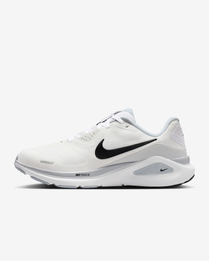 Nike Structure 26 Straßenlaufschuh (Damen) – Weiß/Pure Platinum/Schwarz