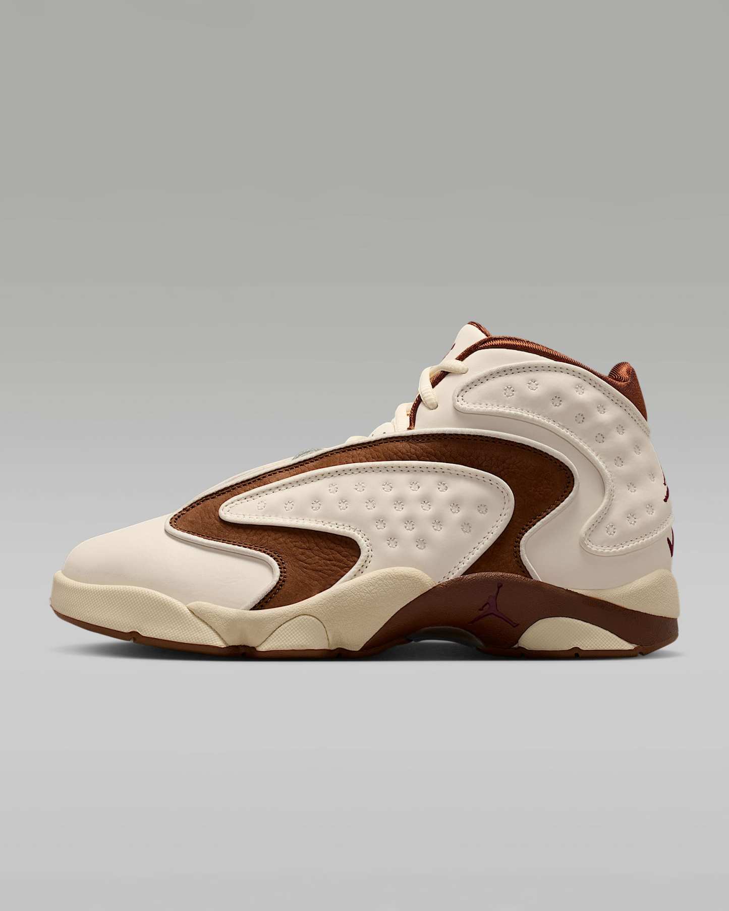Air Jordan OG Damenschuh – Pale Ivory/Light British Tan/Muslin/Track Red