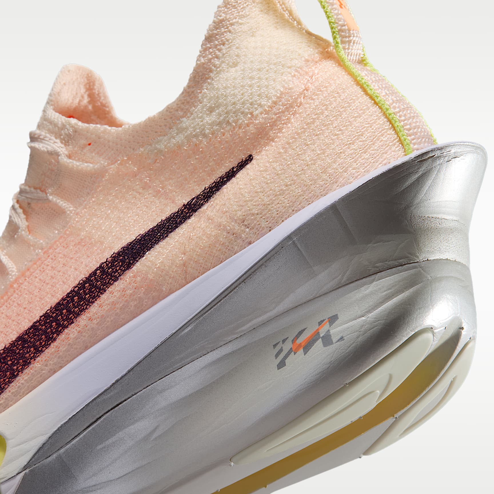 Nike Alphafly 3 Damen-Straßenlaufschuh für Wettkämpfe – Chalk/Hyper Crimson/Fennel/Purple Dynasty