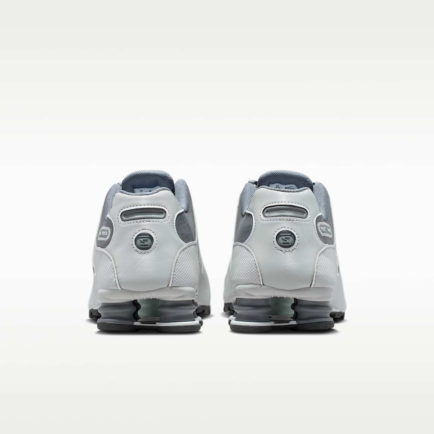 Nike Shox NZ Schuhe (Herren) – Smoke Grey/Grey Fog/Off White/Smoke Grey