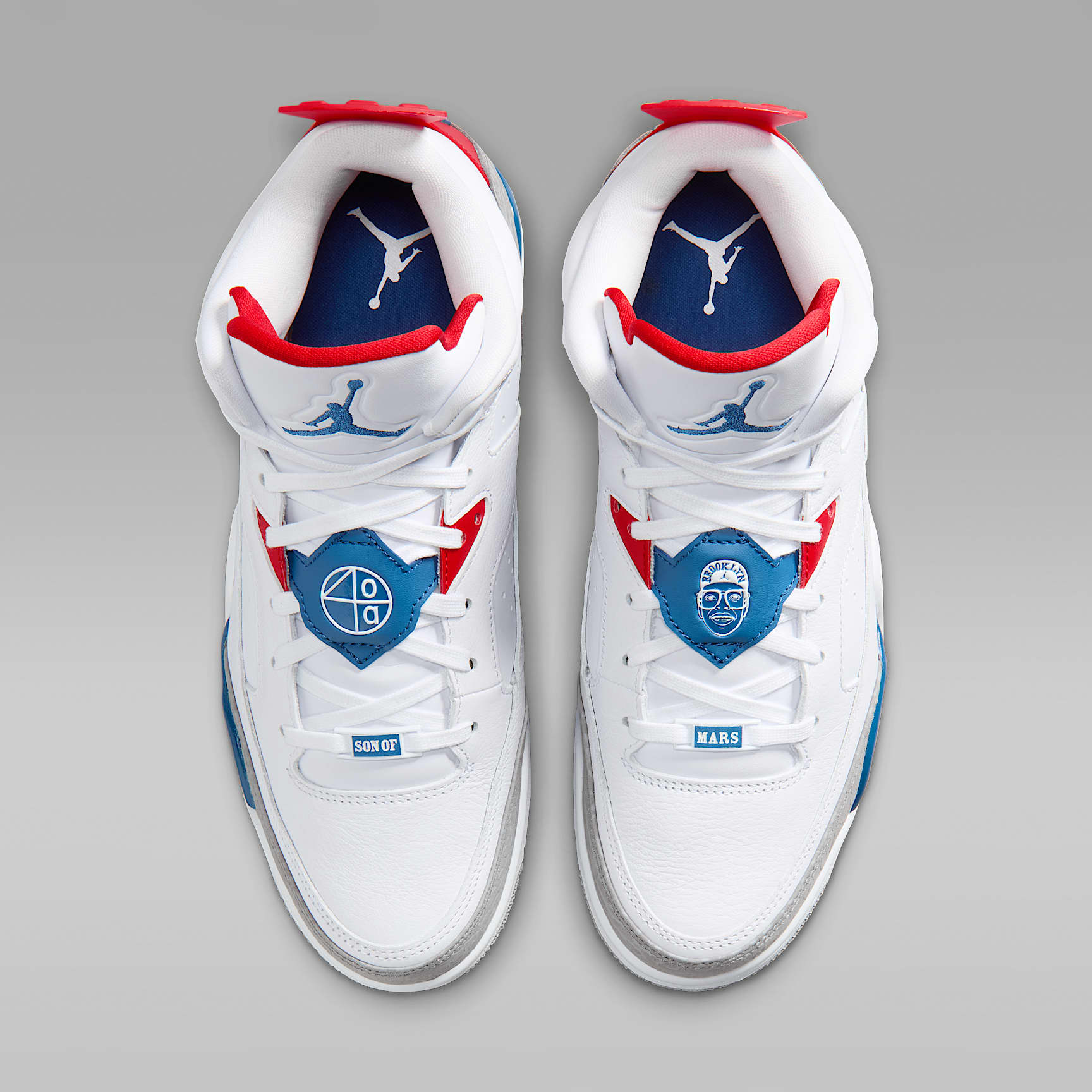 Jordan Son of Mars Low Herrenschuh – Weiß/Varsity Red/Light Smoke Grey/True Blue