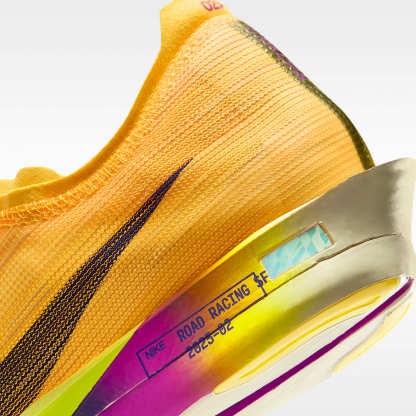 Nike Streakfly 2 Straßenlaufschuh für Wettkämpfe – Citron Pulse/Volt Ice/Hyper Violet/Indigo Burst