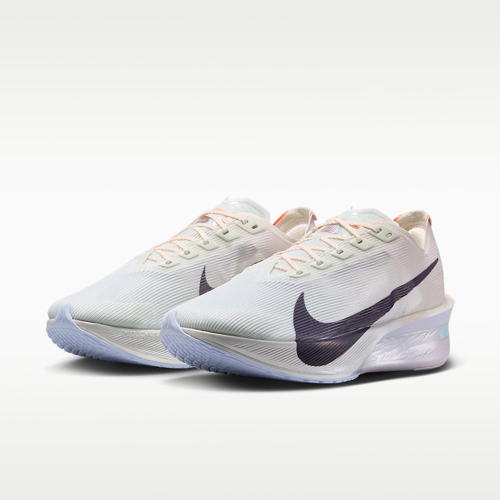 Nike Vaporfly 4 Straßenlaufschuh für Wettkämpfe (Damen) – Barely Green/Chalk/Hyper Crimson/Purple Dynasty