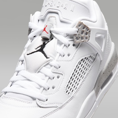Jordan Spizike Low Schuh (Herren) – Weiß/Grey Fog/Fire Red/Schwarz