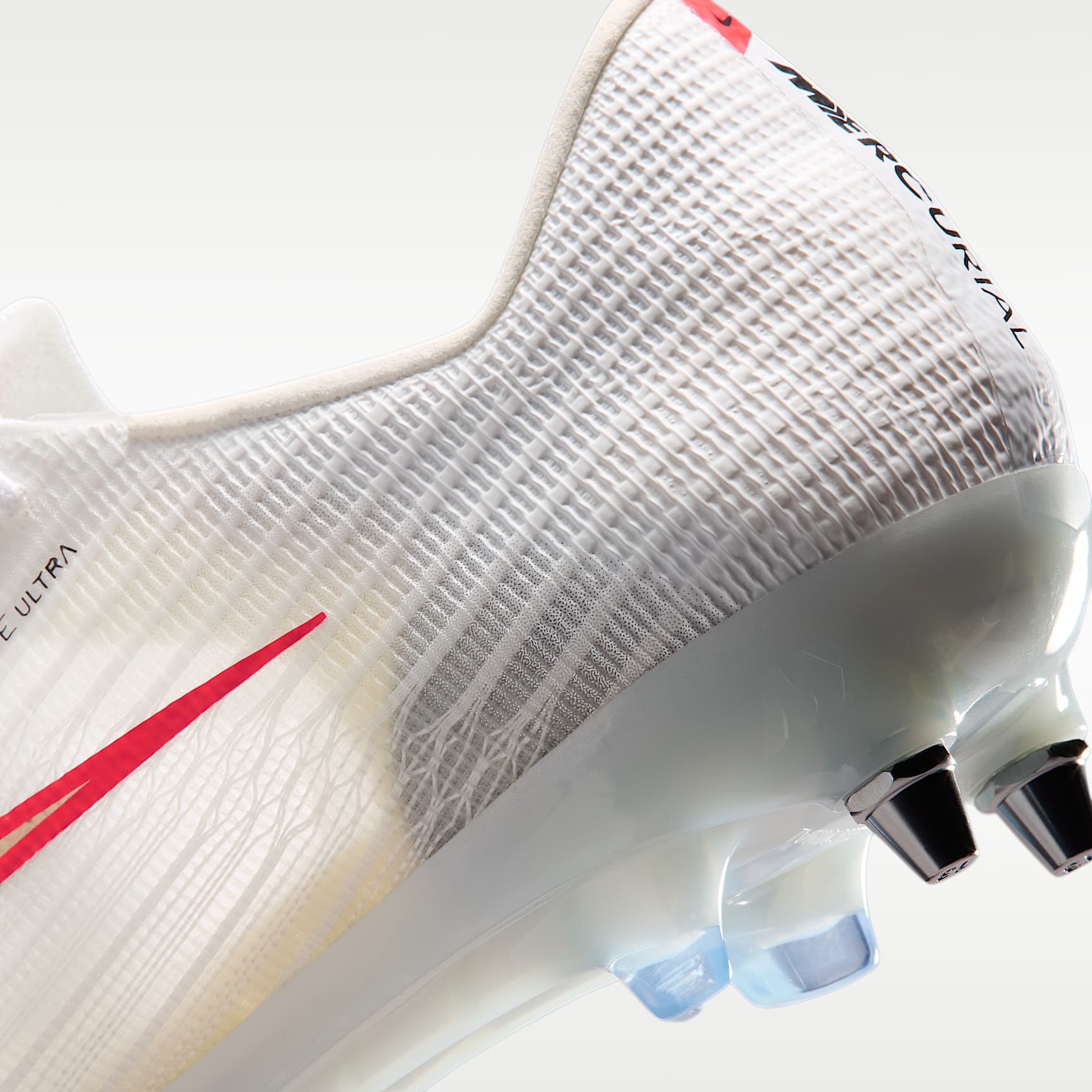 Nike Mercurial Superfly 11 Elite Low-Top-Fußballschuh für weichen Rasen – Weiß/Bright Crimson/Blur