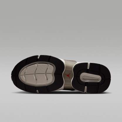 Jordan Trunner O/S Schuhe (Herren) – Palomino/Schwarz/Phantom/University Red