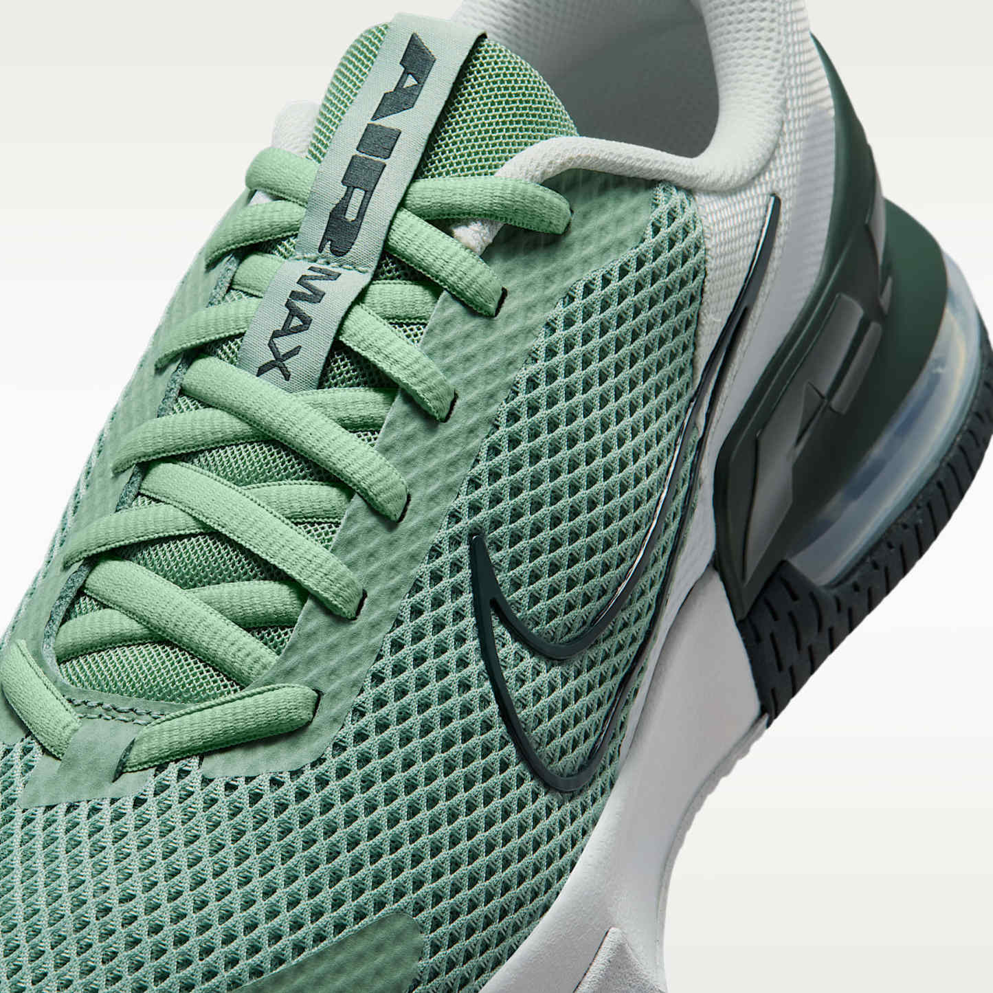 Nike Air Max Alpha Trainer 6 Workout-Schuh (Herren) – Steam/Spruce Aura/Off White/Black Spruce