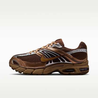 Nike Air Max Moto 2K Schuh mit reflektierenden Akzenten (Damen) – Light British Tan/Cacao Wow/Metallic Silver/Dark Driftwood