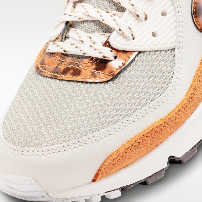 Nike Air Max 90 Damenschuh – Phantom/Velvet Brown/Light Bone/Light Curry