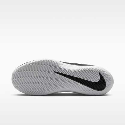 Nike Vapor 12 Tennisschuh für Clay Courts (Damen) – Schwarz/Dark Smoke Grey/Weiß