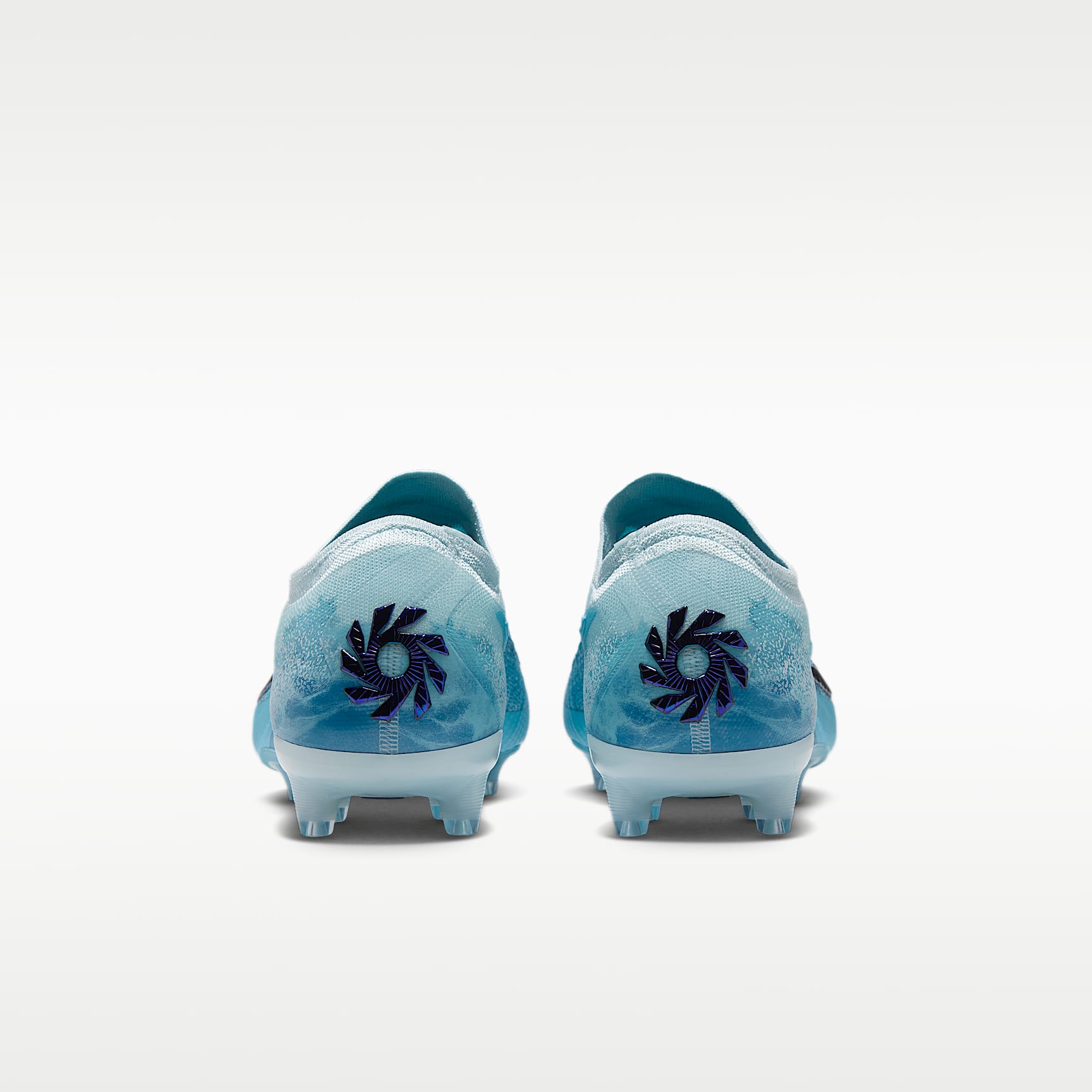 Nike Phantom 6 Low Elite "Erling Haaland" Fußballschuh für Kunstrasen – Baltic Blue/Glacier Blue/Blue Eclipse