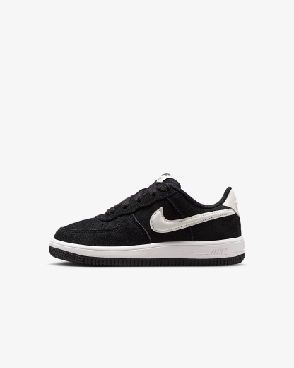 Nike Force 1 Low Schuh (jüngere Kinder) – Schwarz/Sail