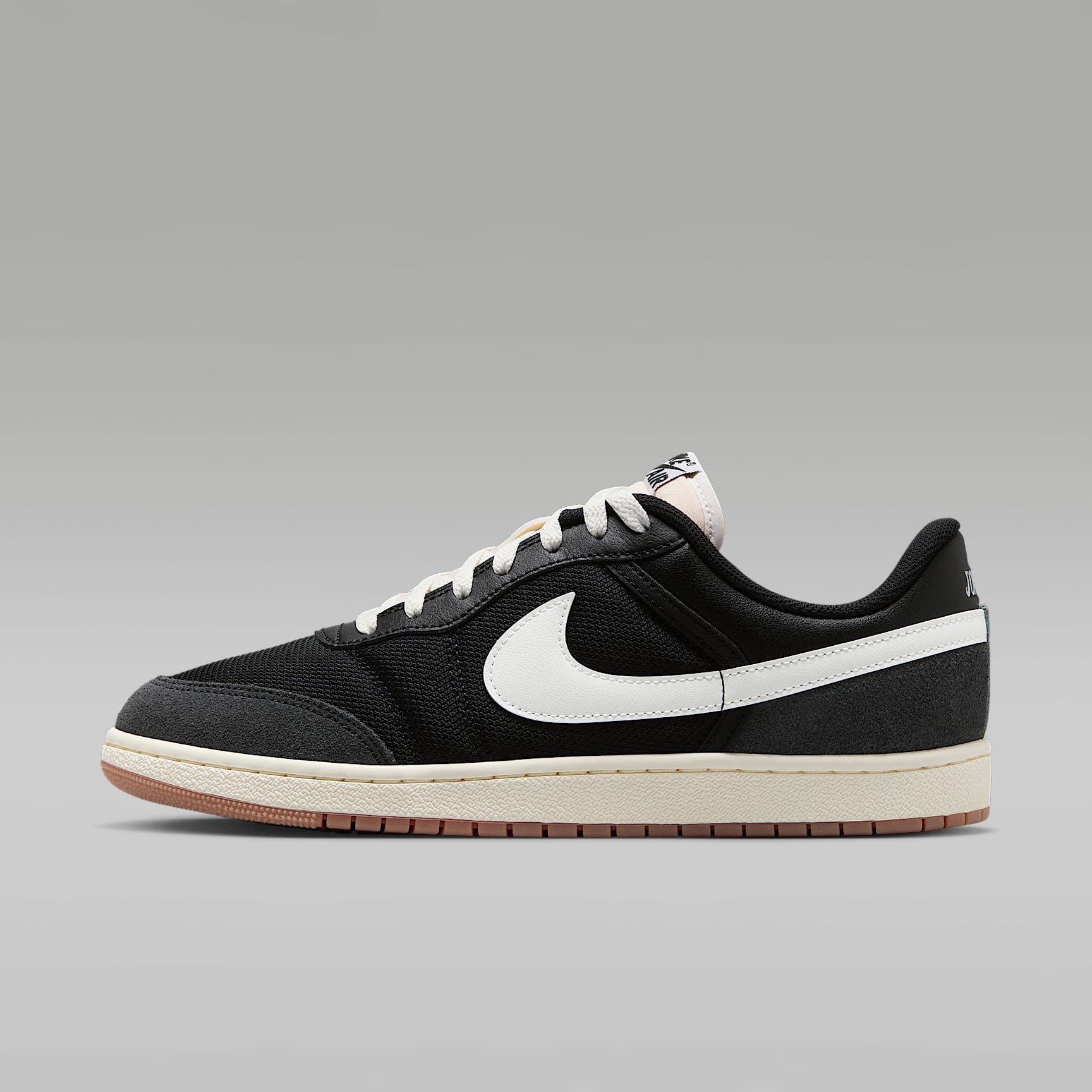 Air Jordan Skyline Low Herrenschuh – Schwarz/Anthracite/Gum Medium Brown/Summit White