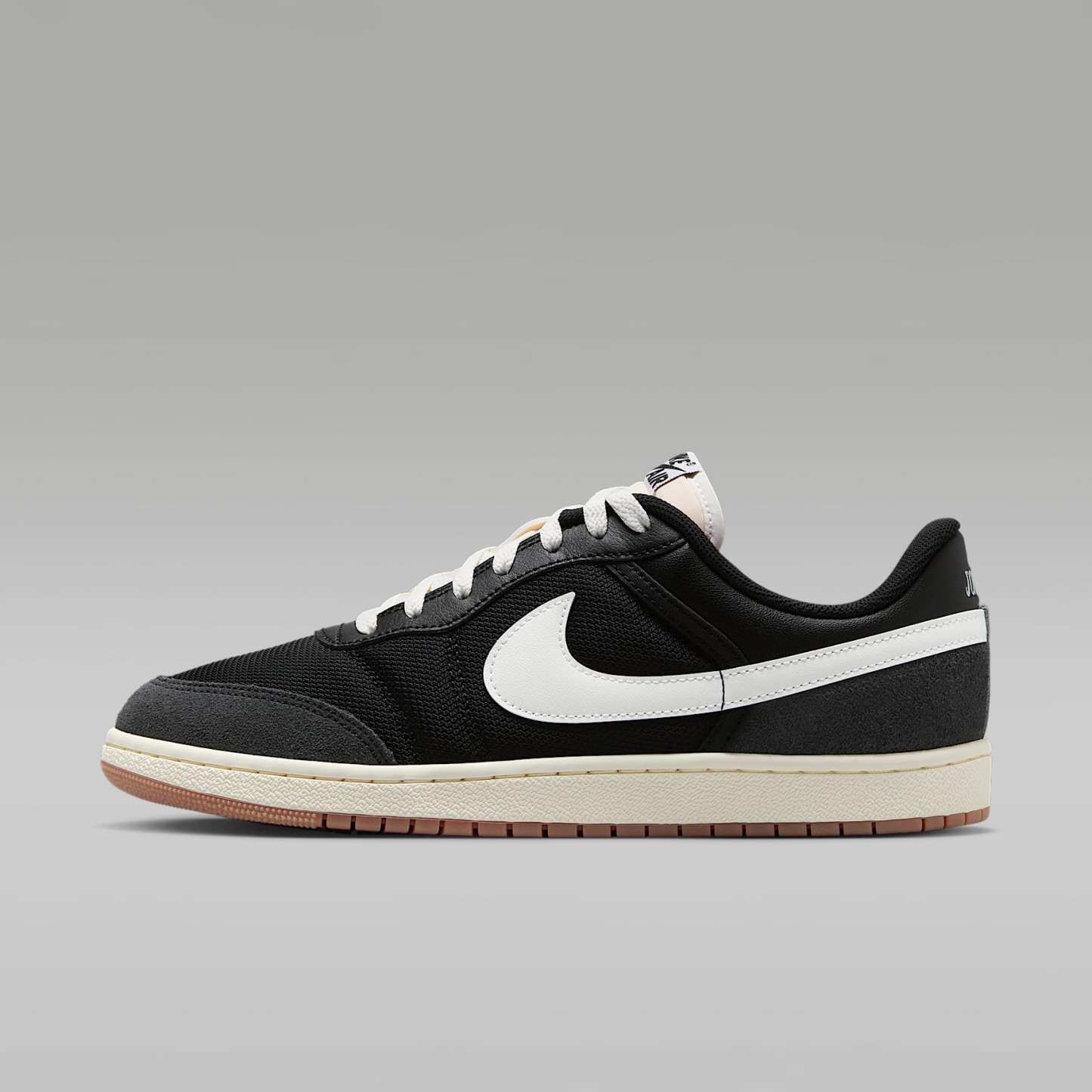 Air Jordan Skyline Low Herrenschuh – Schwarz/Anthracite/Gum Medium Brown/Summit White