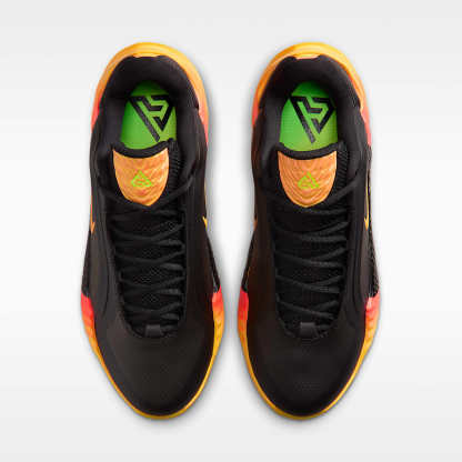 Giannis Freak 8 "Buckitos" Basketballschuh – Schwarz/Laser Crimson/Metallic Silver/Laser Orange