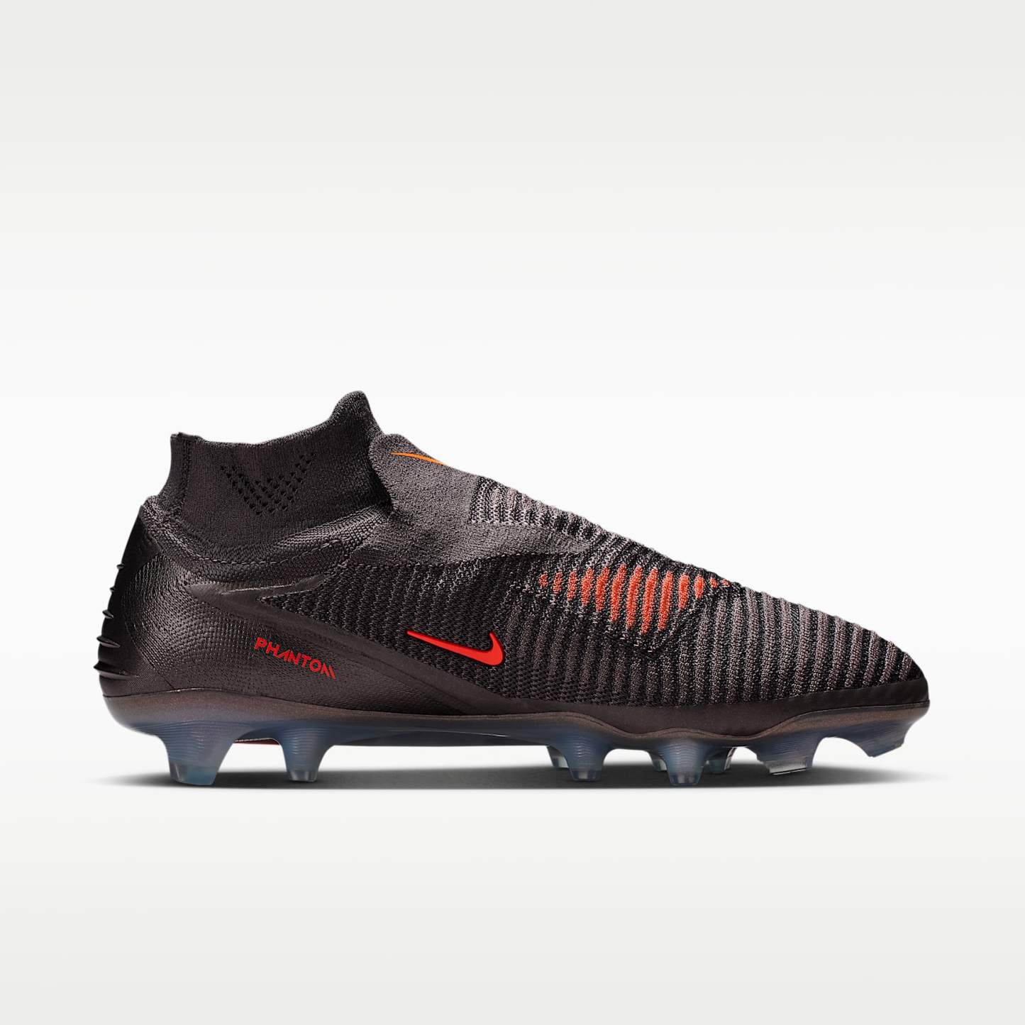 Nike Phantom 6 High Elite LV8 Fußballschuh für normalen Rasen – Medium Ash/Schwarz/Gold Amber
