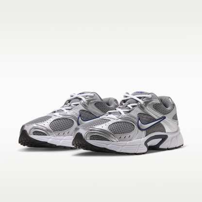 Nike V5 RNR Schuh (Herren) – Smoke Grey/Wolf Grey/Midnight Navy/Metallic Silver