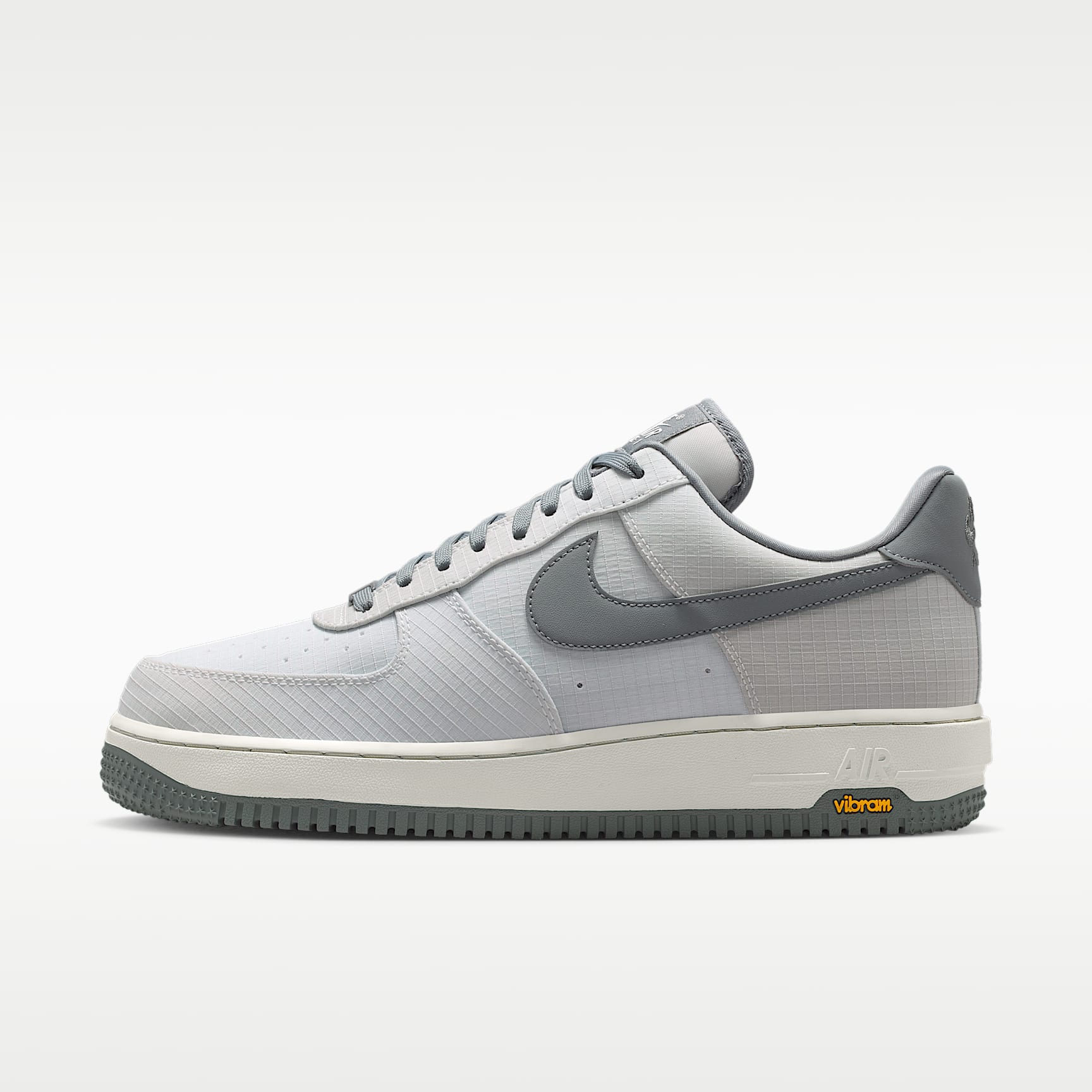 Nike Air Force 1 ’07 LX Vibram Herrenschuhe – Summit White/Light Bone/Speed Yellow/Smoke Grey
