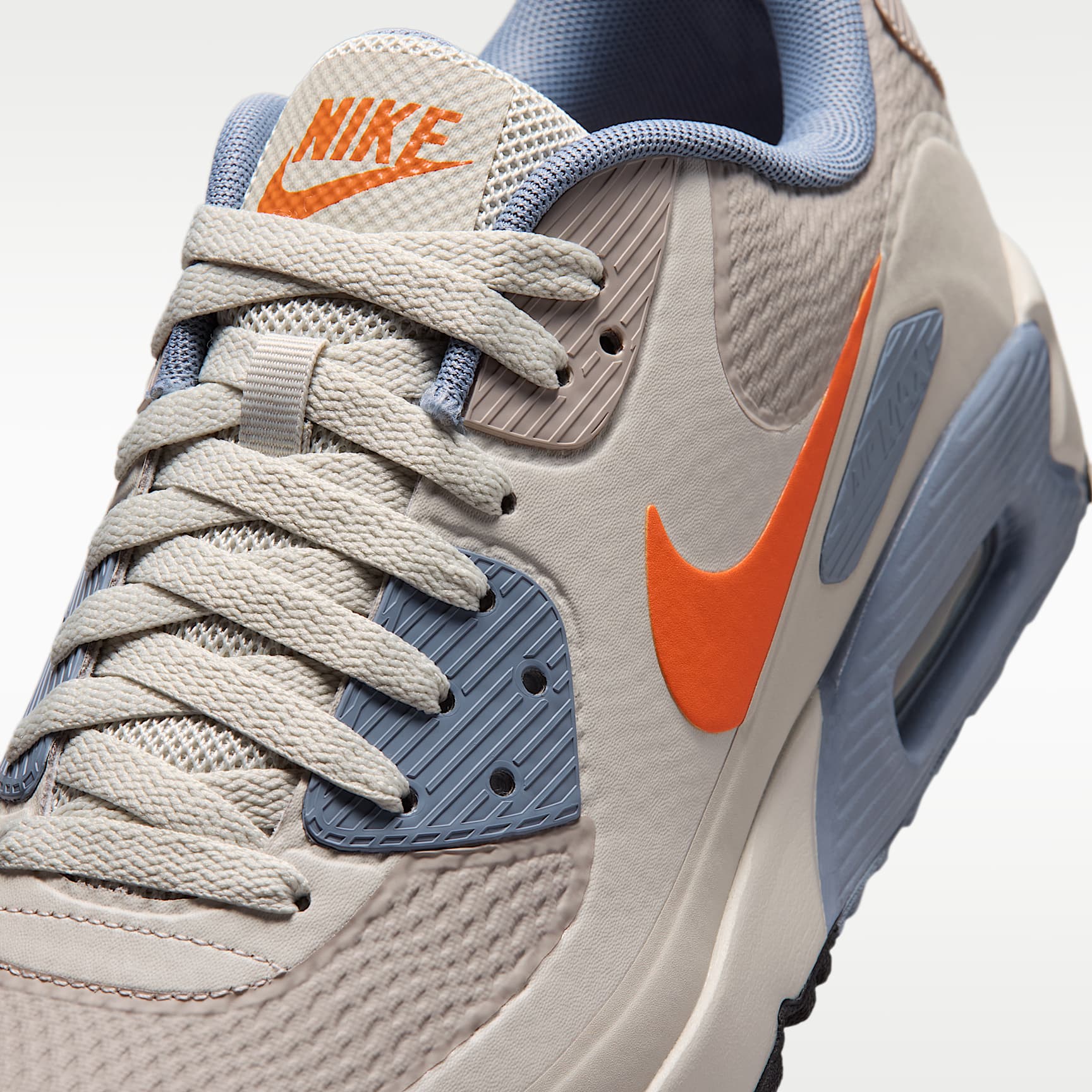 Nike Air Max 90 G Golfschuh – Moon Particle/Light Bone/Ashen Slate/Safety Orange