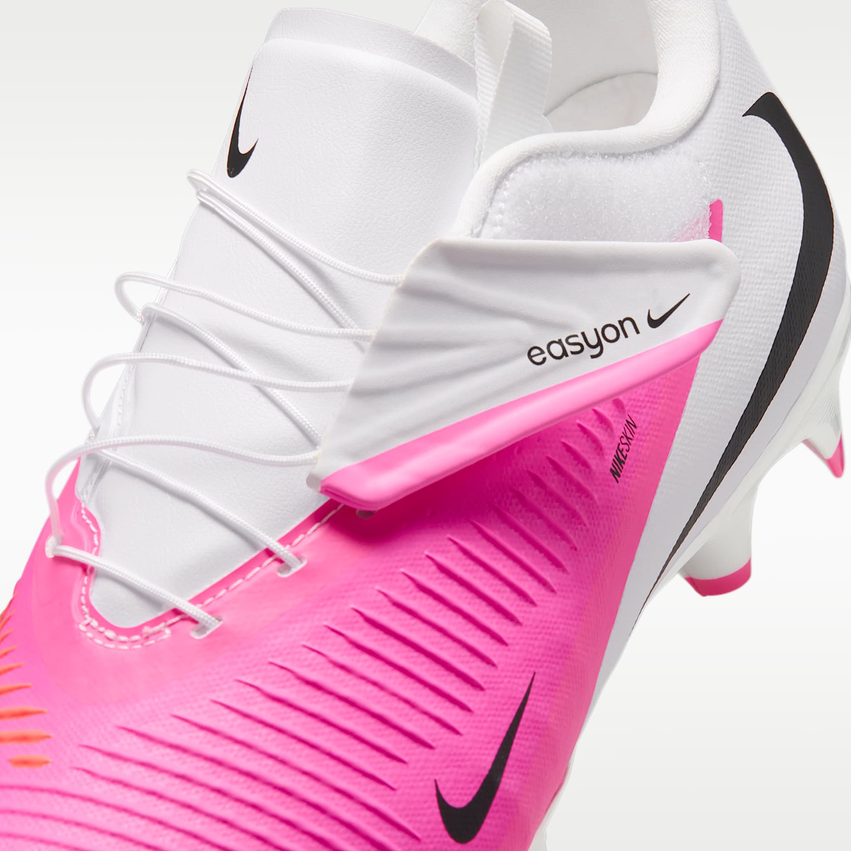 Nike Phantom 6 Low Academy EasyOn-Fußballschuh für verschiedene Böden – Multi-Color/Schwarz