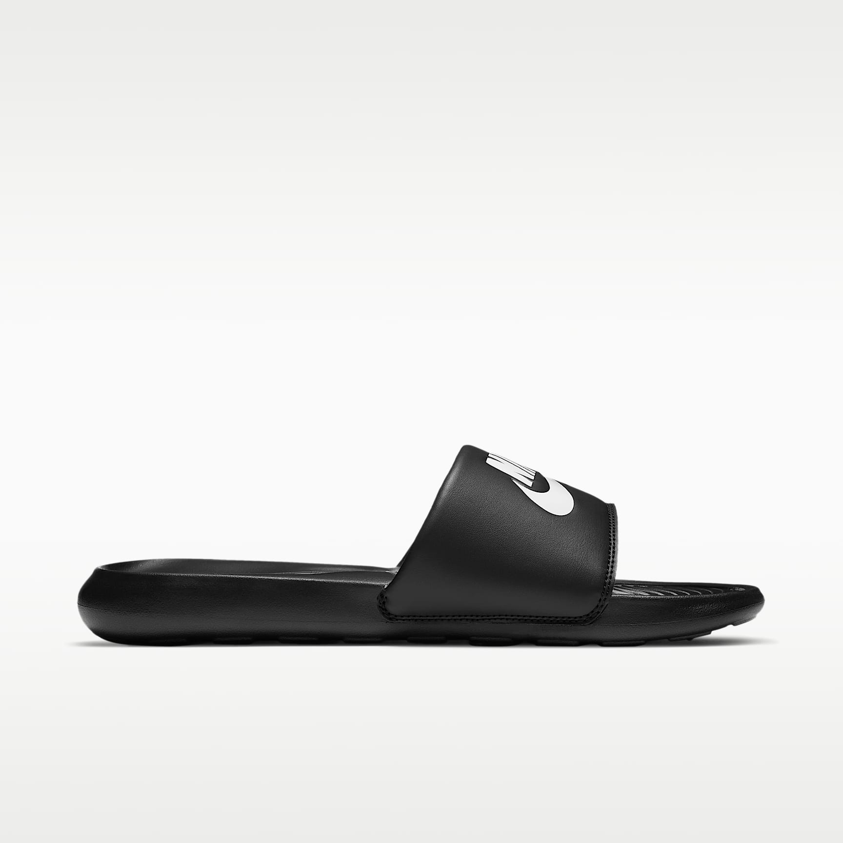 Nike Victori One Slides (Herren) – Schwarz/Schwarz/Weiß