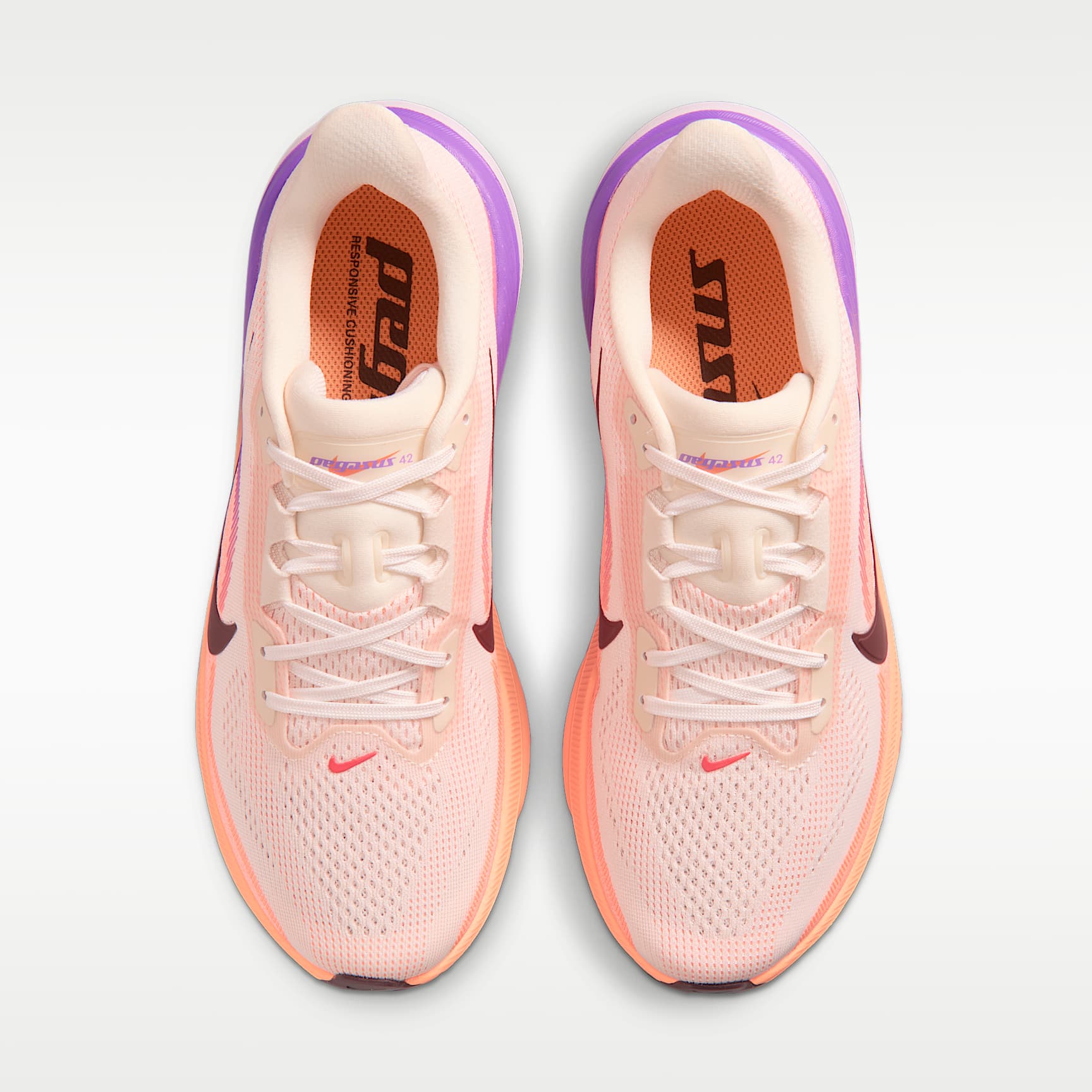 Nike Pegasus 42 Straßenlaufschuh (Damen) – Chalk/Orange Pulse/Bright Violet/Tattoo