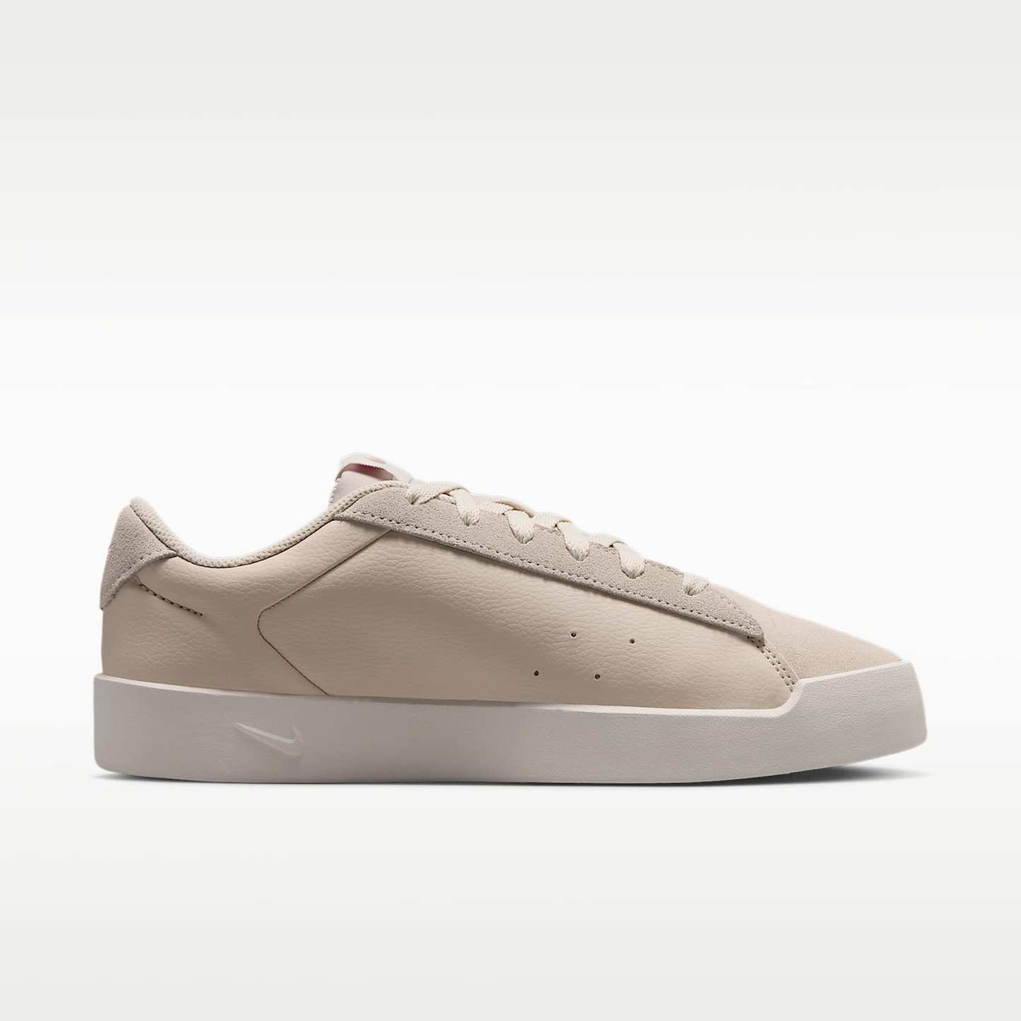Nike Court Heritage SE "Stitched Floral" Schuh (Damen) – Light Orewood Brown/Phantom/Bleached Lilac/Cream II