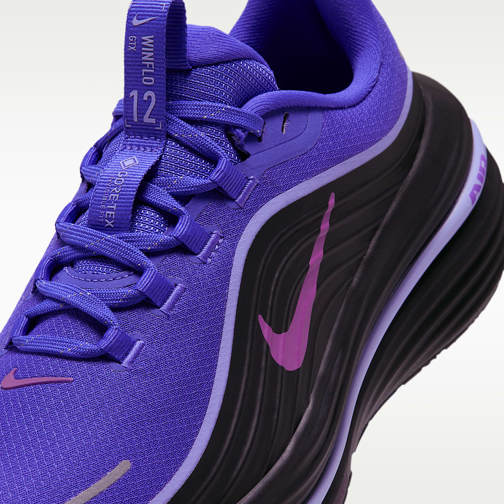 Nike Winflo 12 GORE-TEX wasserdichter Straßenlaufschuh (Damen) – Persian Violet/Purple Pulse/Schwarz/True Berry