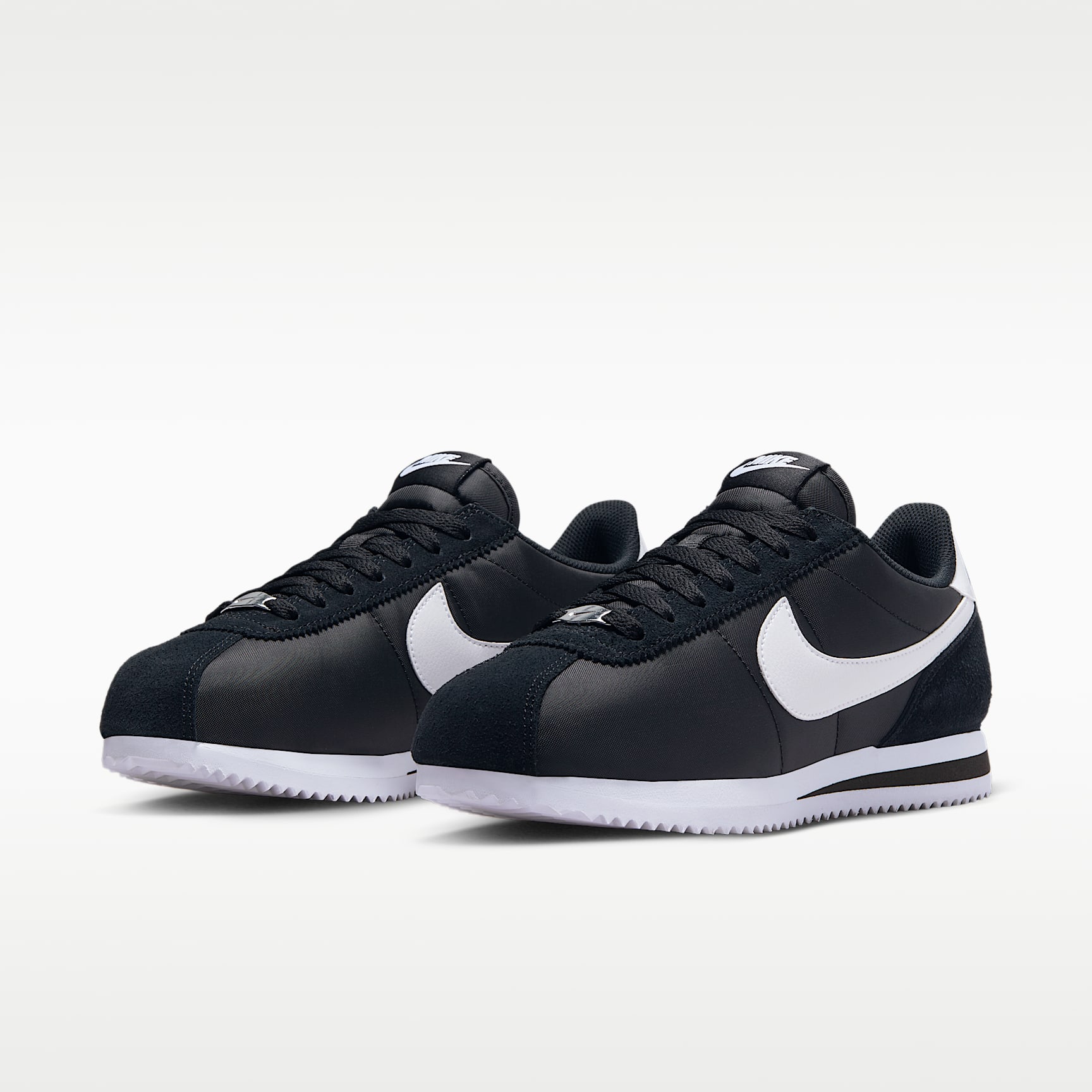 Nike Cortez Textile Schuh (Damen) – Schwarz/Weiß