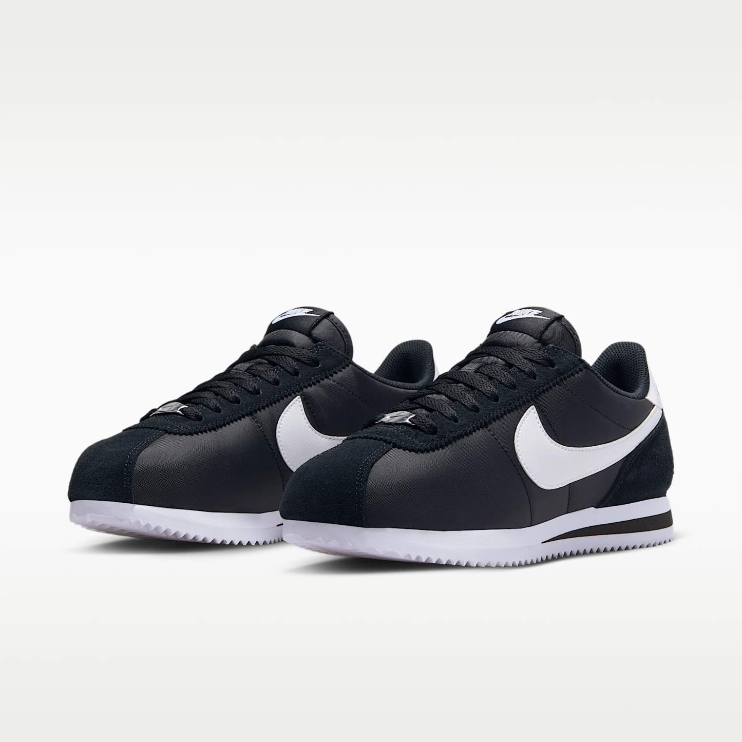 Nike Cortez Textile Schuh (Damen) – Schwarz/Weiß